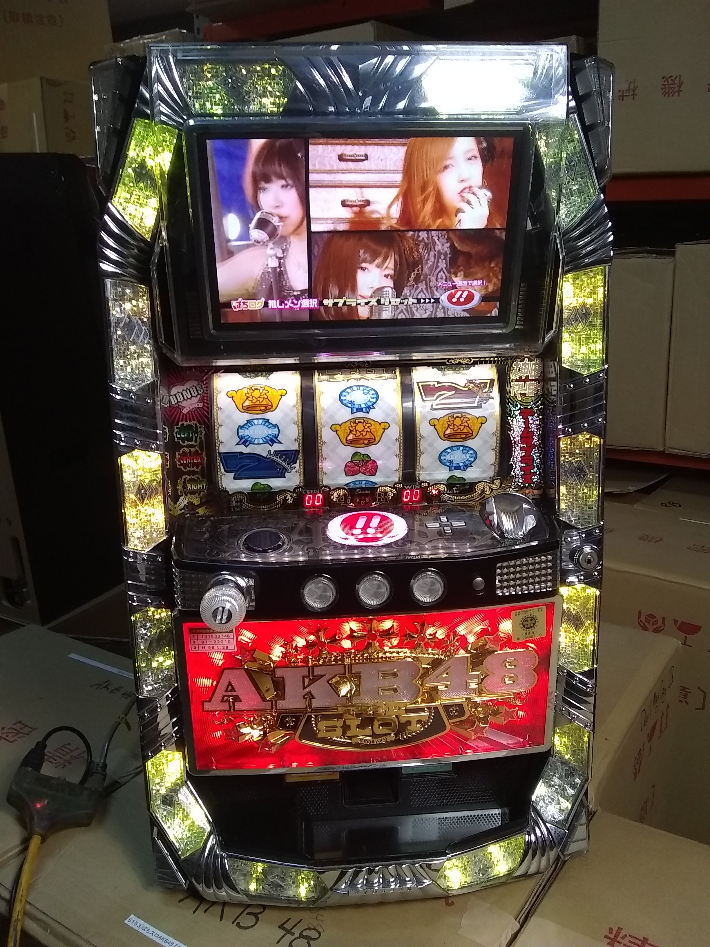AKB48 パチスロ機 PACHISLO AKB48 Pachislo – Clover Collectables